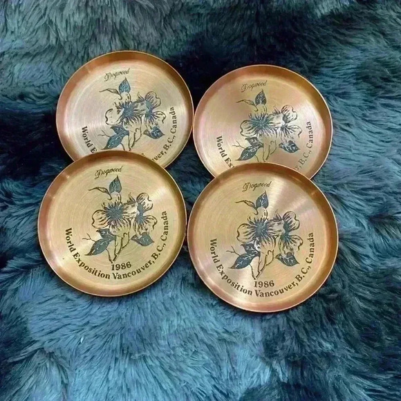 Vintage expo 86 Coasters and Hardcover book - Picture 5 of 16